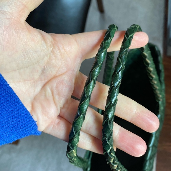 Dragon Diffusion Egola forest Green Woven Leather Tote - Picture 8 of 15